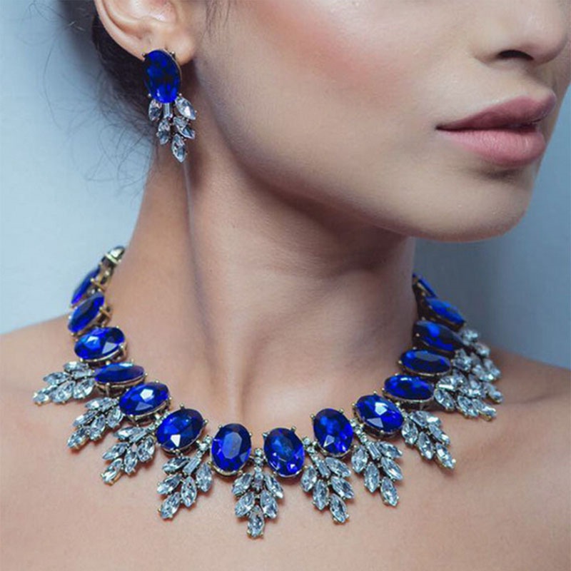 Vintage Necklace & Earrings Set
